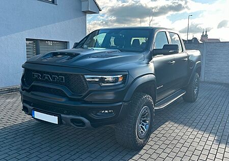 Dodge RAM TRX 6.2L V8 only 5000km 2025