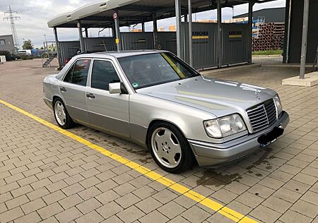 Mercedes-Benz E 400