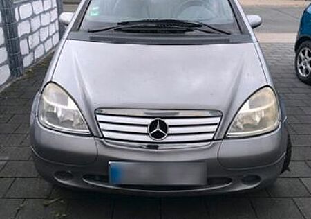 Mercedes-Benz A 160 AVANTGARDE Avantgarde