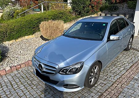 Mercedes-Benz E 250 Autom. -