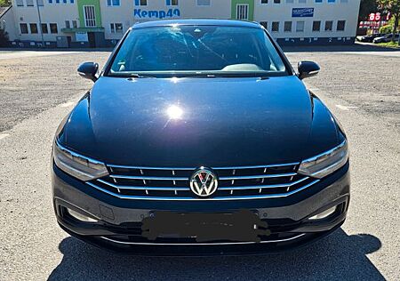 VW Passat Volkswagen 1.5 TSI OPF Business Business