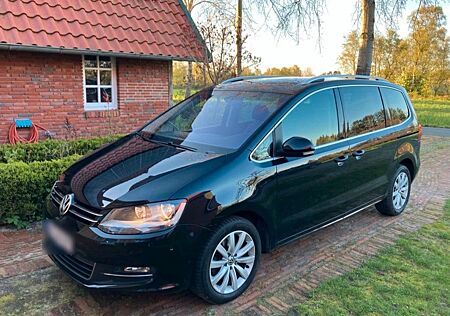 VW Sharan Volkswagen 2.0 TDI DSG 130kW