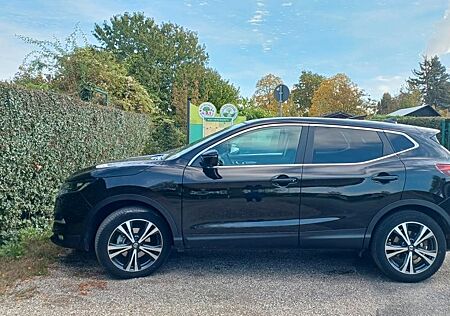 Nissan Qashqai 1.3 DIG-T N-CONNECTA