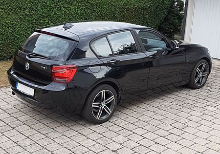 BMW 118i Sport Line