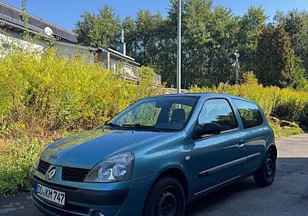 Renault Clio 1.2 * 1 HAND * TÜV NEU