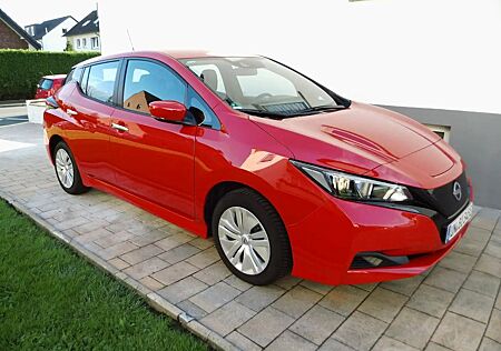Nissan Leaf 150 PS 39KWH Acenta Acenta