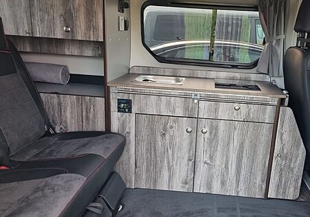 Opel Vivaro L2H1 mit Wohnmobilausbau