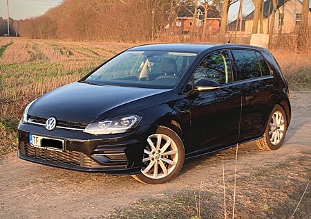VW Golf Volkswagen 1.5 TSI ACT DSG Highline R-Line