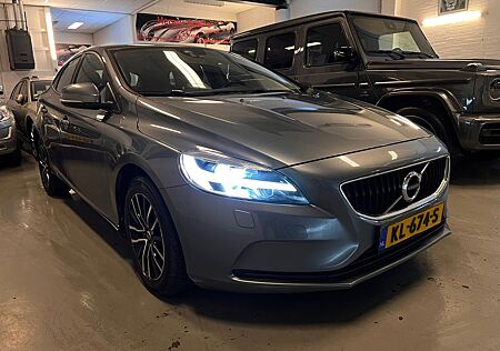 Volvo V40 2.0 D2 Nordic+ 5-DOORS NAVI CLIMA BJ-16 EURO