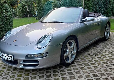 Porsche 911 Urmodell 997 Carrera4 Cabrio Tiptronic