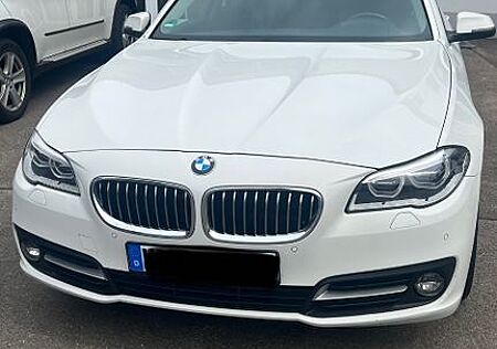 BMW 520d Touring A -