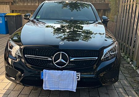 Mercedes-Benz GLC 250 4MATIC Coupé Autom. -