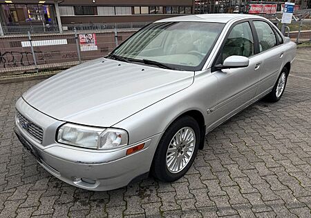 Volvo S80 2.4 BI-FUEL 1.HAND AHK SHZ LEDER