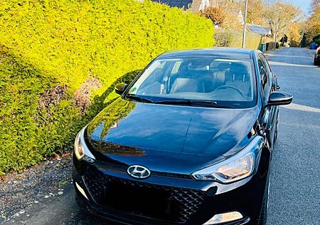 Hyundai i20 1.0 T-GDI blue 74kW TREND Trend Blue