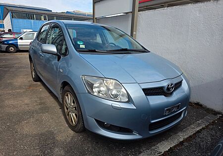 Toyota Auris Executive