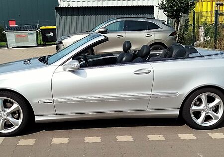 Mercedes-Benz CLK 200 KOMPRESSOR AVANTGARDE Avantgarde