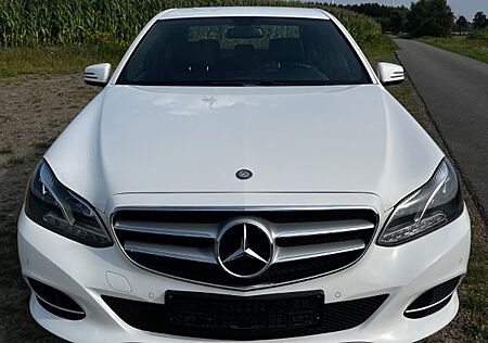 Mercedes-Benz E 200 AVANTGARDE Limousine