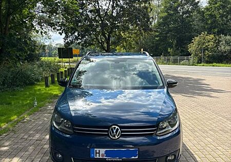 VW Touran Volkswagen 1.6 TDI MATCH MATCH (7-Sitzer)