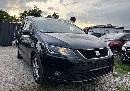 Seat Alhambra 2.0 TDI Style Xenon Panorama Navi Cam.