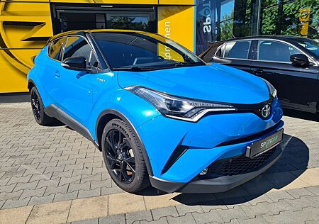 Toyota C-HR Hybrid Style Selection