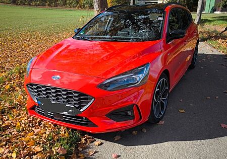 Ford Focus 1,5 EcoBoost 134kW ST-Line Turnier Aut...