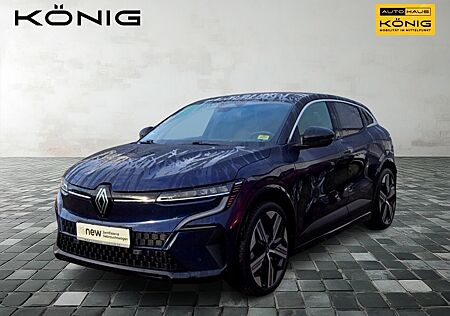 Renault Megane E-Tech ICONIC 360° Kamera Carplay