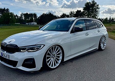 BMW 320d Touring M Paket G21 Standheizung Pano AHK