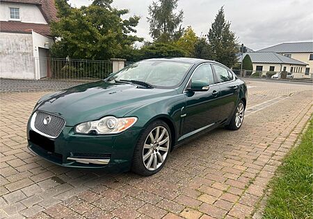 Jaguar XF 2.7 L V6 Diesel Premium Luxury Premium Luxury