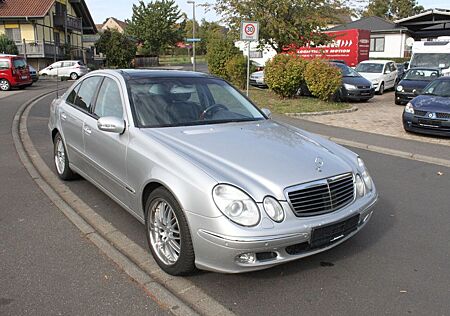 Mercedes-Benz E 500 E500 4Matic Airm BiXe Leder Pano Radar TÜV 10/25