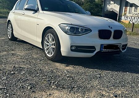 BMW 116d Sport Line Sport Line
