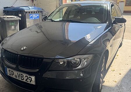 BMW 320d - Schiebedach Automatik Diesel Volleder