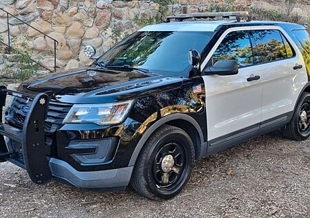 Ford Explorer gebraucht kaufen Ford Explorer Police Inerceptor *80T mls**AWD*