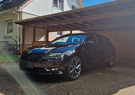 Skoda Superb 2.0 TDI 140kW DSG SportLine Combi