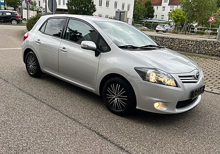 Toyota Auris Klimaautomatik