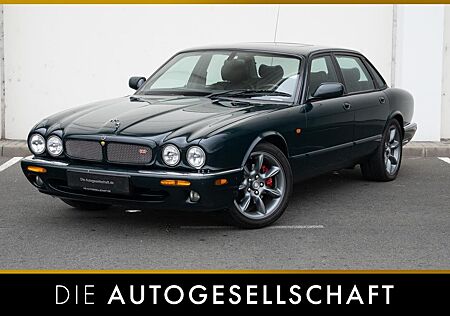 Jaguar XJR 4.0*HALLE77*TOP OPTIK*