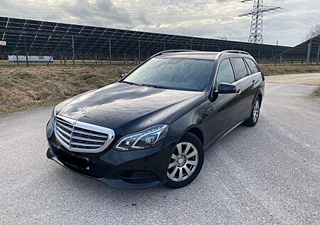 Mercedes-Benz E 200 CDI T -