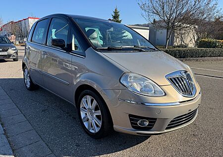 Lancia Musa 1.4 Automatik Platino TÜV