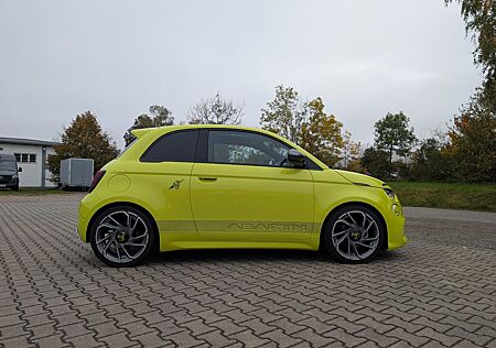 Abarth 500 Scorpionissima 8fach tiefergelegt Zubehör!