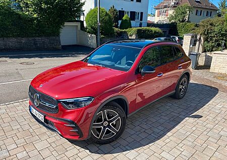 Mercedes-Benz GLC 300 GLC 300d AMG Premium+ Fahrassitenzpaket+ HuD AHK