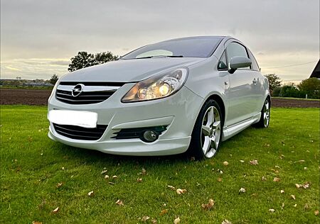 Opel Corsa 1.6 Turbo GSi 110kW GSi