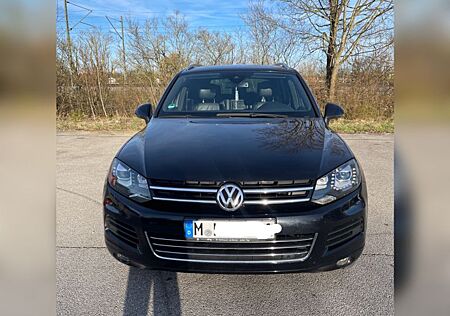 VW Touareg Volkswagen 3.0 V6 TDI Tiptronic BlueMotion Tech...