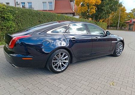 Jaguar XJ Portfolio 3.0 V6 Diesel S Portfolio