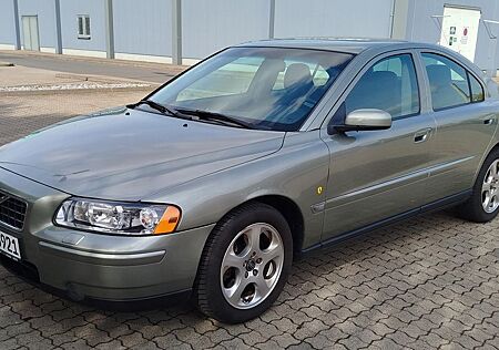 Volvo S60 2.4 Kinetic 170PS Schalter