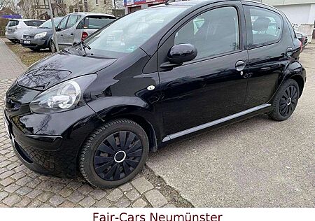 Toyota Aygo (X) Aygo 1,0 KLIMAANALAGE. TÜV-ASU NEU.