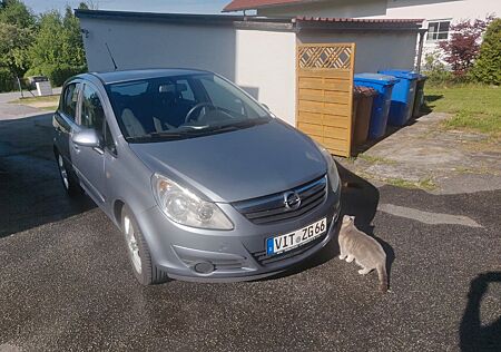 Opel Corsa D, 1.2 , 80PS, 5trg. 58300km, TüV KD Neu