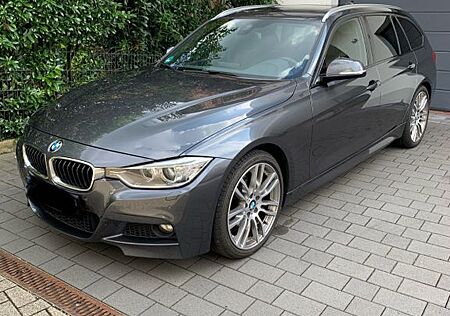 BMW 330d xDrive Touring Automatic M-Sport
