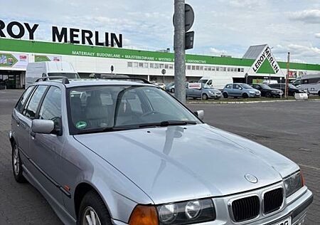 BMW 320 Touring Automatik e36 Motor/Dachhimmel Neu