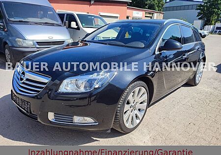 Opel Insignia A Sports Tourer Innovation 4x4/TÜV NEU
