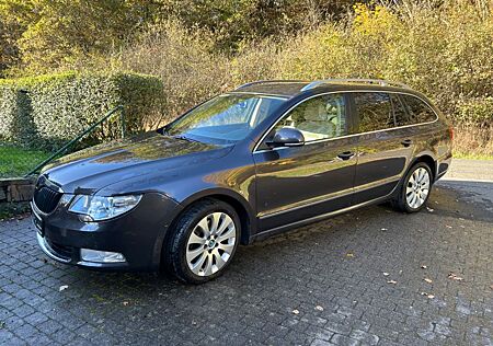 Skoda Superb 2.0 TDI 125kW DSG Elegance Combi Elegance