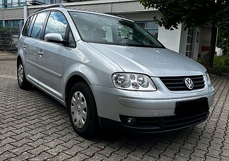 VW Touran Volkswagen 1.9 TDI DSG Trendline